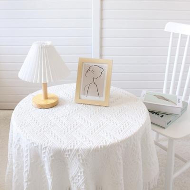 Knit Lace Tablescape Linen